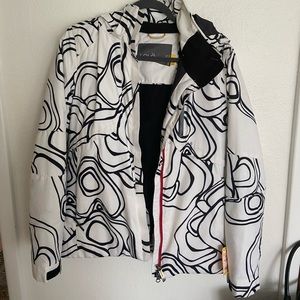Lolë ski jacket